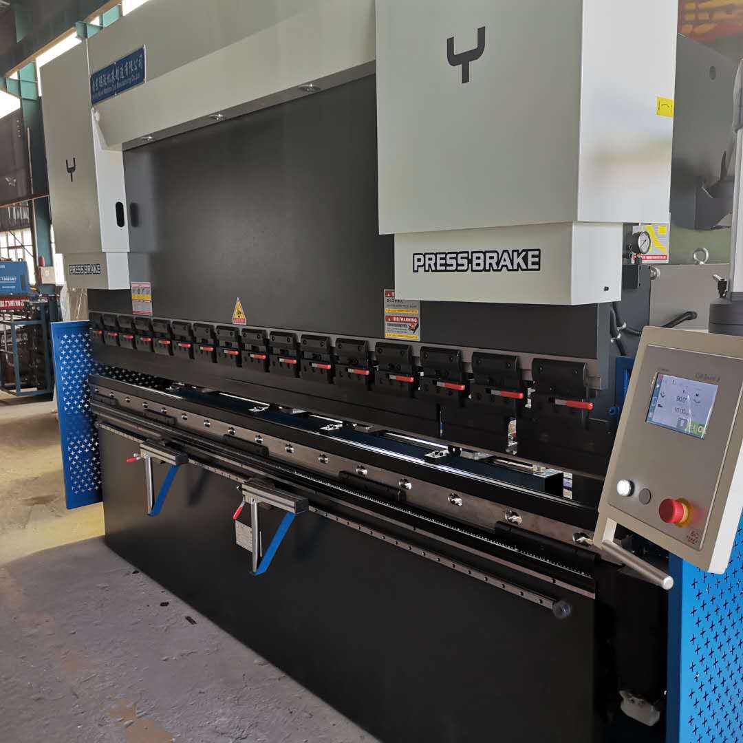 100T / 3200 Hydraulic servo CNC Press Brake With CT8P system